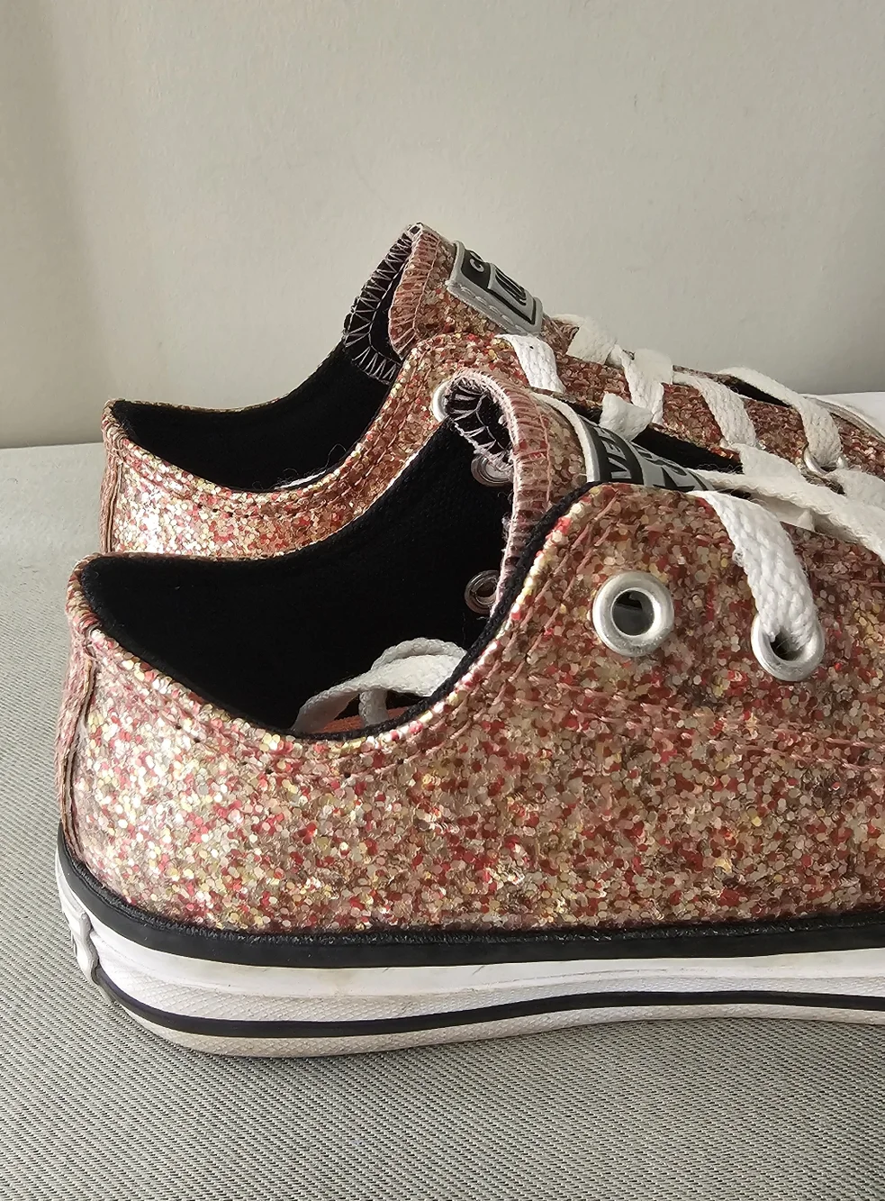 CONVERSE All Star Girls Rose Gold Sparkle Low Top Sneakers